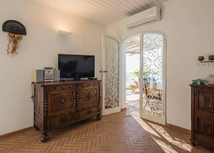 Appartement à 2 Chambres à Coucher